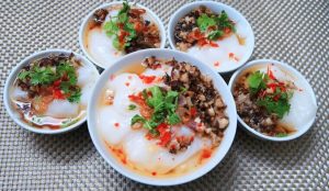 cách làm bánh giò nóng bằng lò vi sóng